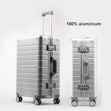 Discover the Advantages of Traveling with an Aluminum Suitcase